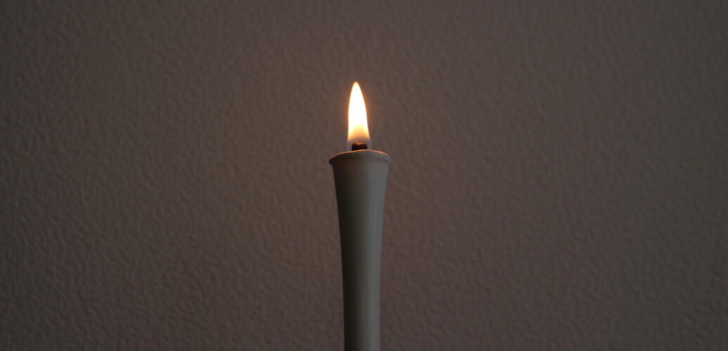 和ろうそくの炎がゆらぐ静かな光：PARFUM EX BOTAN メイキングストーリー